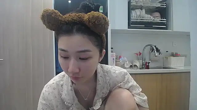 Snapshot of Asiagirll chatting on July 2, 2026, 3:23 am Asiagirll online show from July 2, 2026, 3:23 am
