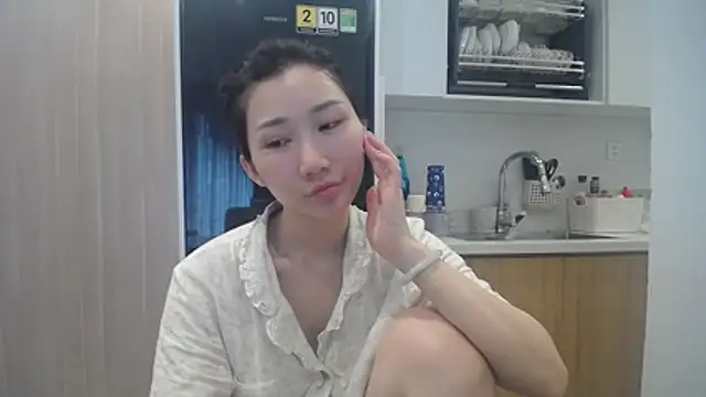 Snapshot of Asiagirll chatting on July 30, 2026, 3:27 am Asiagirll online show from July 30, 2026, 3:27 am