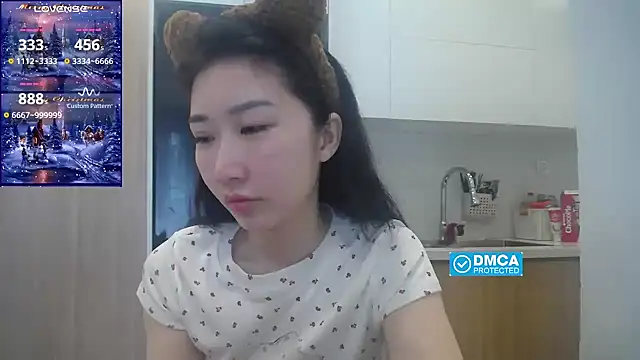 Asiagirll online show from April 26, 2026, 3:26 am