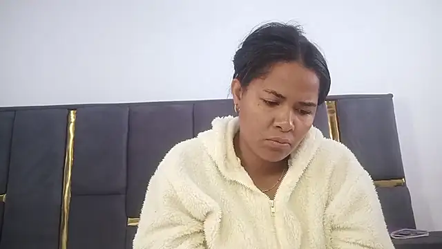 Snapshot of aleixane chatting on May 7, 2026, 6:06 am aleixane online show from May 7, 2026, 6:06 am