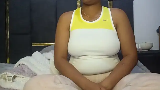 Snapshot of aleixane chatting on May 20, 2026, 4:59 pm aleixane online show from May 20, 2026, 4:59 pm