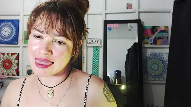 solamatista11 online show from October 20, 2025, 8:20 pm