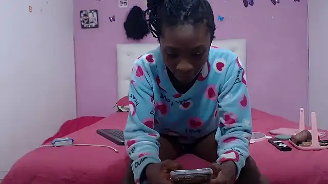 Snapshot of braguitashumedas chatting on November 4, 2025, 5:33 am braguitashumedas online show from November 4, 2025, 5:33 am