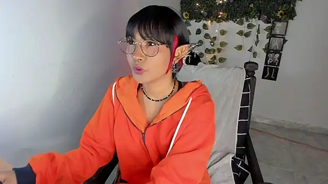 Snapshot of Mary_Rosse1 chatting on October 16, 2025, 6:38 pm Mary Rosse1 online show from October 16, 2025, 6:38 pm