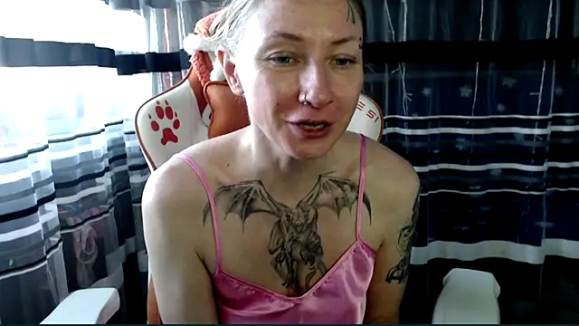 Snapshot of cold_lollipop chatting on June 14, 2026, 7:20 am cold lollipop online show from June 14, 2026, 7:20 am