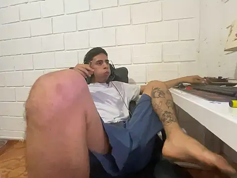 Max TheHorseDick online show from March 4, 2026, 6:26 pm