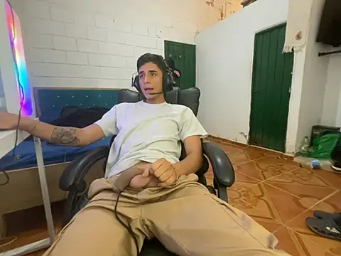 Max TheHorseDick online show from March 15, 2026, 9:11 pm