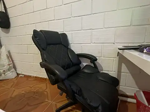 Max TheHorseDick online show from February 6, 2026, 4:25 pm