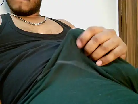 Snapshot of piratess chatting on September 13, 2025, 10:37 am piratess online show from September 13, 2025, 10:37 am