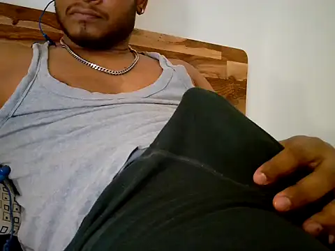 Snapshot of piratess chatting on September 16, 2025, 9:05 pm piratess online show from September 16, 2025, 9:05 pm