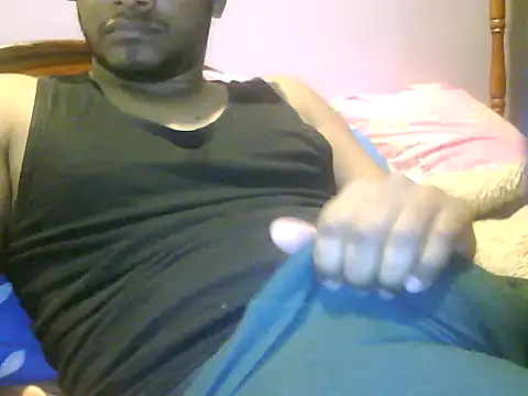 Snapshot of piratess chatting on January 4, 2025, 2:25 am piratess online show from January 4, 2025, 2:25 am