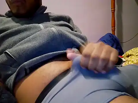 Snapshot of piratess chatting on December 22, 2024, 6:17 am piratess online show from December 22, 2024, 6:17 am