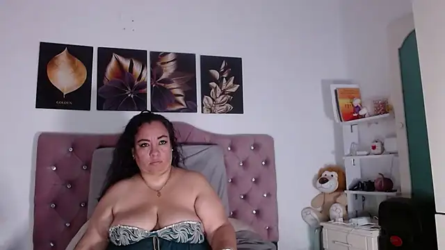 -helen online show from October 11, 2025, 8:10 pm