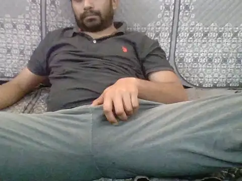 Snapshot of redvelvet_4 chatting on February 16, 2025, 8:21 am redvelvet 4 online show from February 16, 2025, 8:21 am