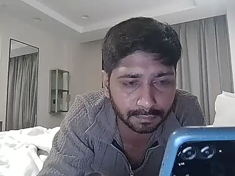 Snapshot of redvelvet_4 chatting on October 11, 2025, 8:32 pm redvelvet 4 online show from October 11, 2025, 8:32 pm