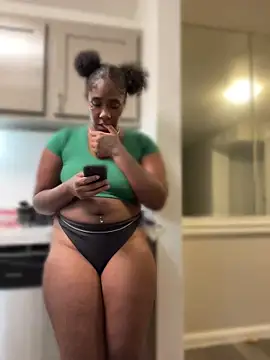 Foreignthababyy online show from April 27, 2026, 3:04 am
