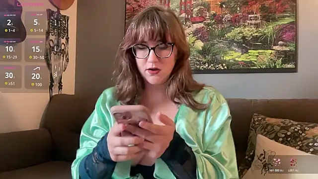 Snapshot of kurvy_kitten_xo chatting on December 2, 2025, 3:03 pm kurvy kitten xo online show from December 2, 2025, 3:03 pm