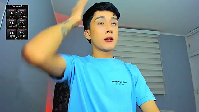 Snapshot of tom_Howard chatting on November 8, 2025, 12:47 am tom Howard online show from November 8, 2025, 12:47 am