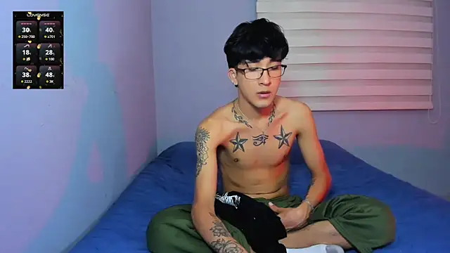 Snapshot of tom_Howard chatting on February 22, 2026, 10:39 am tom Howard online show from February 22, 2026, 10:39 am