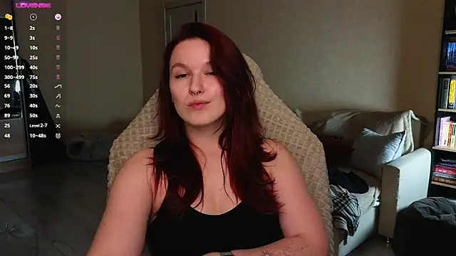 Snapshot of Val_lava chatting on March 26, 2026, 8:51 pm Val lava online show from March 26, 2026, 8:51 pm
