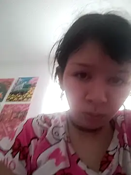 Snapshot of Haru_Queenn chatting on October 14, 2025, 8:53 pm Haru Queenn online show from October 14, 2025, 8:53 pm