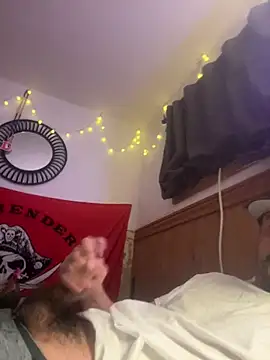 Snapshot of Dfkon420 chatting on December 18, 2025, 4:17 am Dfkon420 online show from December 18, 2025, 4:17 am