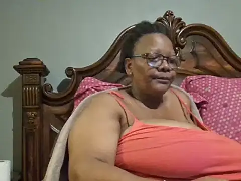 Snapshot of SEXYBOOBSNASS chatting on March 16, 2025, 8:10 pm SEXYBOOBSNASS online show from March 16, 2025, 8:10 pm