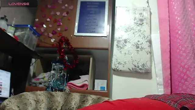 Snapshot of Bekkakinky chatting on December 4, 2025, 1:48 am Bekkakinky online show from December 4, 2025, 1:48 am