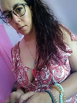 Bekkakinky online show from April 7, 2026, 7:48 pm