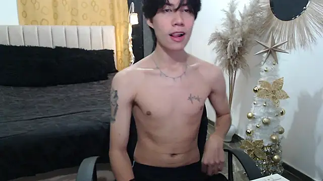 Snapshot of Elio-cam chatting on December 17, 2025, 2:49 am Elio-cam online show from December 17, 2025, 2:49 am