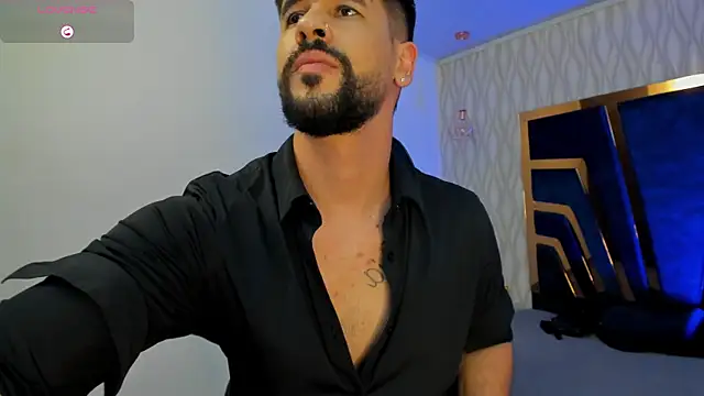 Snapshot of Petesevans chatting on November 22, 2025, 11:36 pm Petesevans online show from November 22, 2025, 11:36 pm