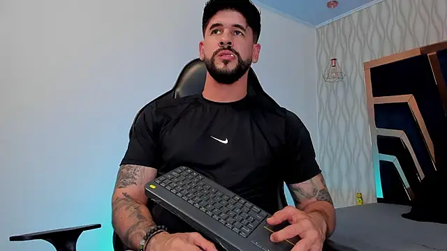 Petesevans online show from March 18, 2026, 11:27 pm