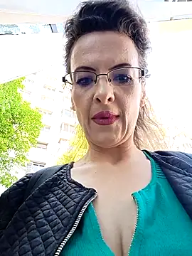 RebeccaNoble online show from May 5, 2026, 11:35 am