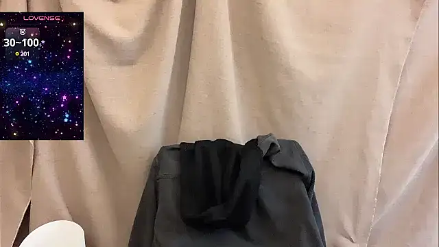 Tw Zoella online show from March 14, 2025, 5:05 am