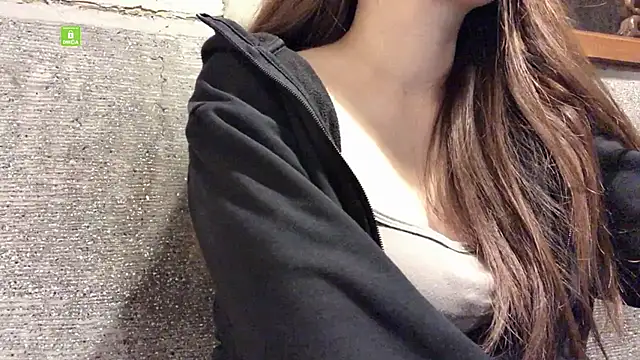 Tw Zoella online show from January 14, 2025, 7:27 am