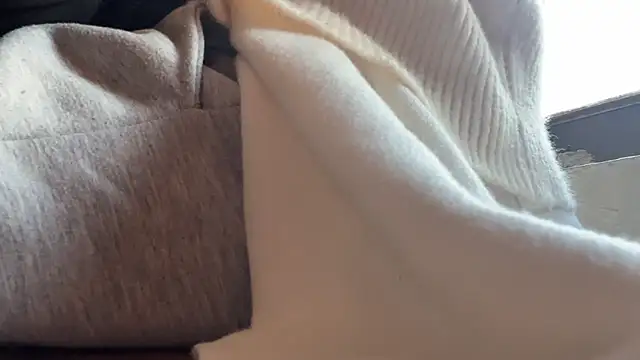 Tw Zoella online show from February 11, 2025, 8:48 am