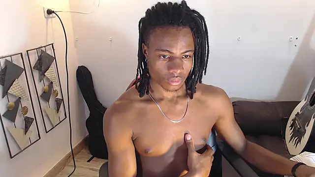 Snapshot of dann_hill chatting on October 20, 2025, 7:47 pm dann hill online show from October 20, 2025, 7:47 pm