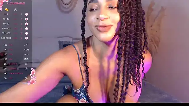Snapshot of destinne_mill_ chatting on May 15, 2026, 10:35 am destinne mill online show from May 15, 2026, 10:35 am