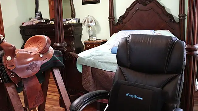 Snapshot of thornburyrose chatting on February 28, 2025, 8:50 pm thornburyrose online show from February 28, 2025, 8:50 pm