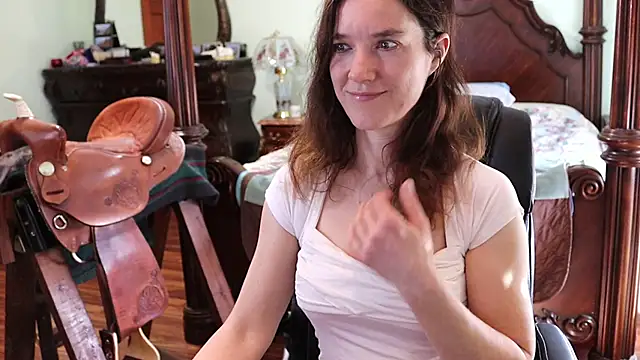 Snapshot of thornburyrose chatting on March 19, 2025, 6:55 pm thornburyrose online show from March 19, 2025, 6:55 pm