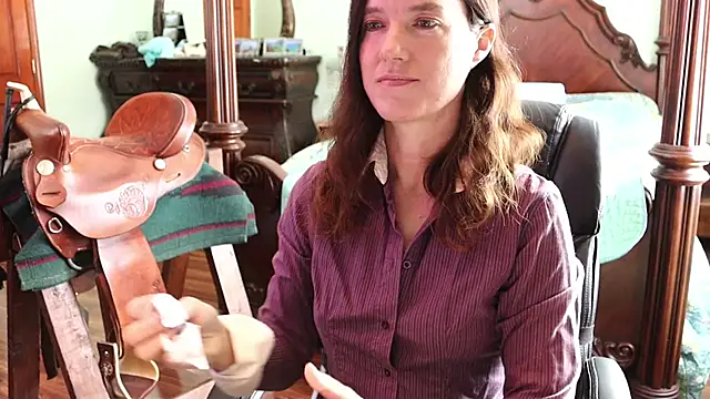 thornburyrose online show from December 16, 2025, 7:29 pm