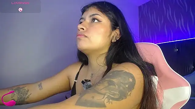Snapshot of ChantalPetit chatting on July 12, 2026, 12:06 pm ChantalPetit online show from July 12, 2026, 12:06 pm
