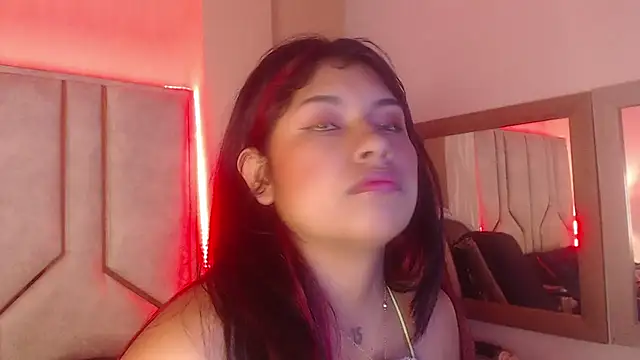 Snapshot of ChantalPetit chatting on July 20, 2026, 11:23 am ChantalPetit online show from July 20, 2026, 11:23 am