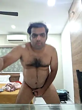kaustubh45 online show from December 31, 2024, 5:51 pm