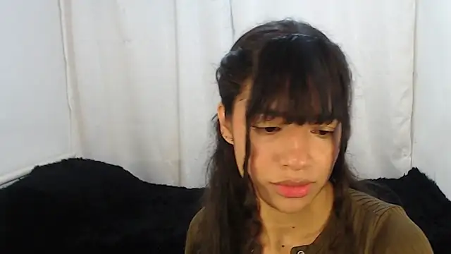 Snapshot of Liz_Galactic chatting on March 11, 2025, 10:20 pm Liz Galactic online show from March 11, 2025, 10:20 pm