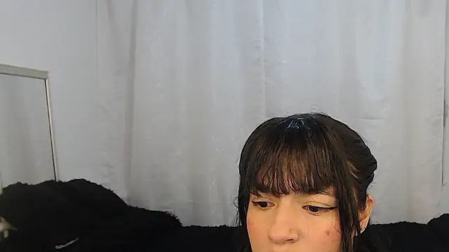 Snapshot of Liz_Galactic chatting on January 16, 2026, 7:12 am Liz Galactic online show from January 16, 2026, 7:12 am