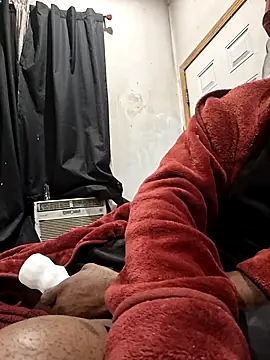 Snapshot of Maculine_Stayr chatting on March 1, 2026, 11:43 am Maculine Stayr online show from March 1, 2026, 11:43 am