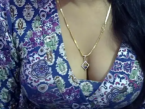 Your wild Dia online show from November 15, 2025, 6:56 pm