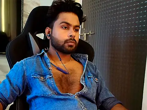 Snapshot of SHENOY3 chatting on June 11, 2026, 10:45 am SHENOY3 online show from June 11, 2026, 10:45 am