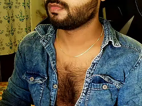 Snapshot of SHENOY3 chatting on October 13, 2025, 3:24 pm SHENOY3 online show from October 13, 2025, 3:24 pm